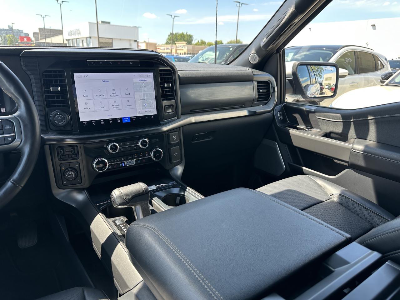 2024 Ford F-150 LARIAT | HYBRID | MOONROOF | BLACK APPEARANCE | Photo