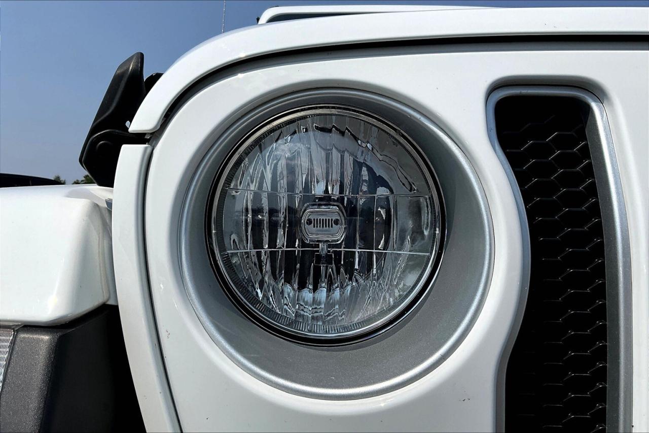 2023 Jeep Wrangler Sahara | Heated Cloth | Dual Top | Alpine | 4X4 Photo