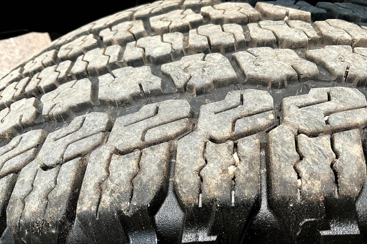 2023 Jeep Wrangler Sahara | Heated Cloth | Dual Top | Alpine | 4X4 Photo