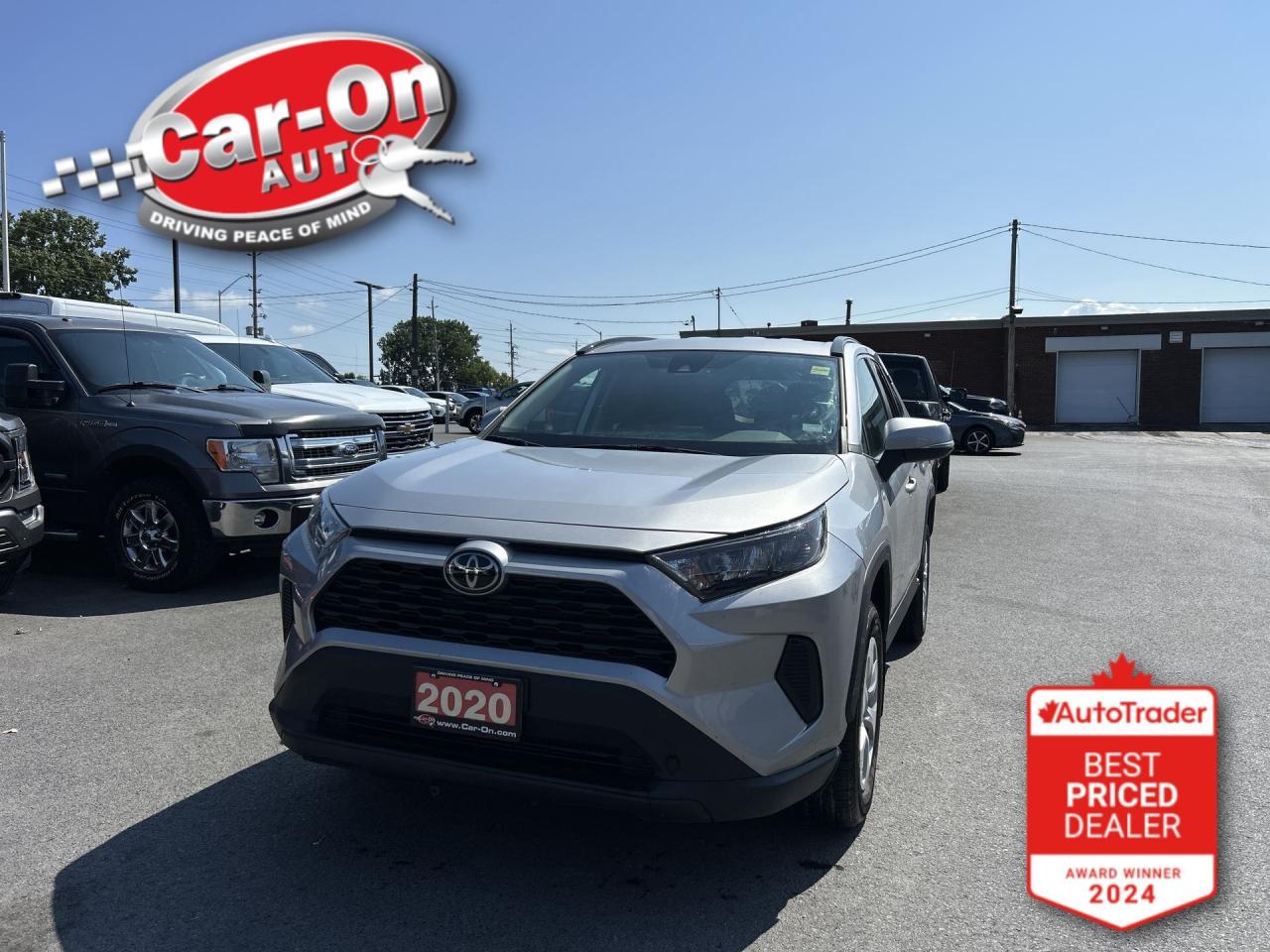 Used 2020 Toyota RAV4 AWD | HTD SEATS | CARPLAY | REAR CAM| BLIND SPOT for sale in Ottawa, ON