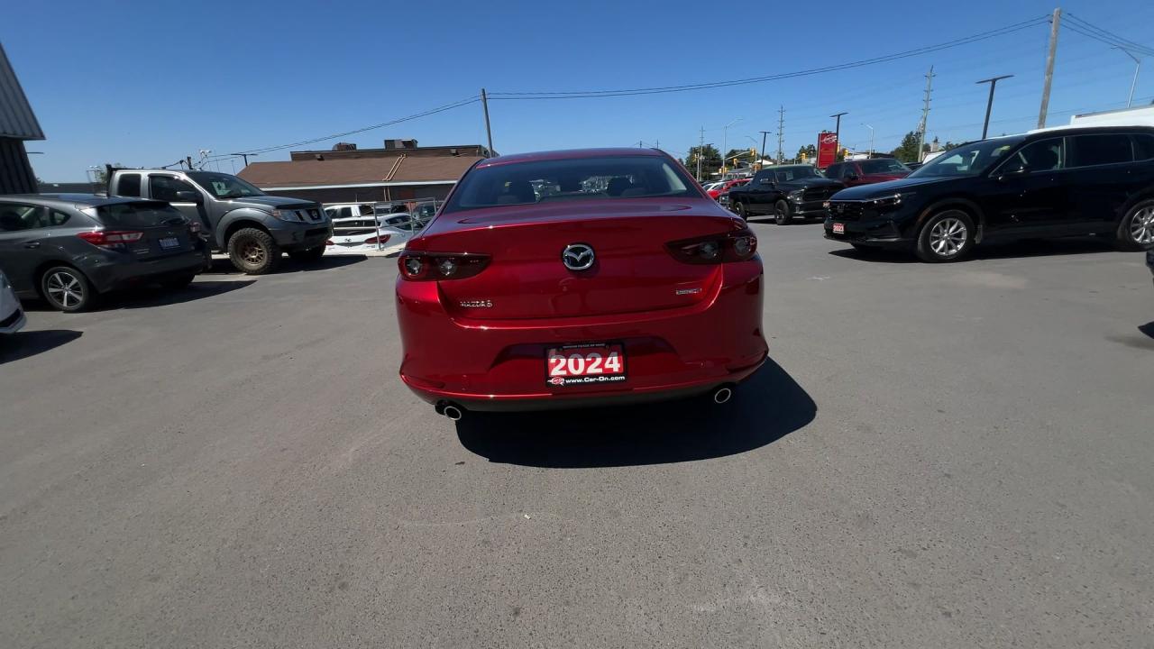 2024 Mazda MAZDA3 LOW KMS |HEATED SEATS | CARPLAY | ALLOYS Photo