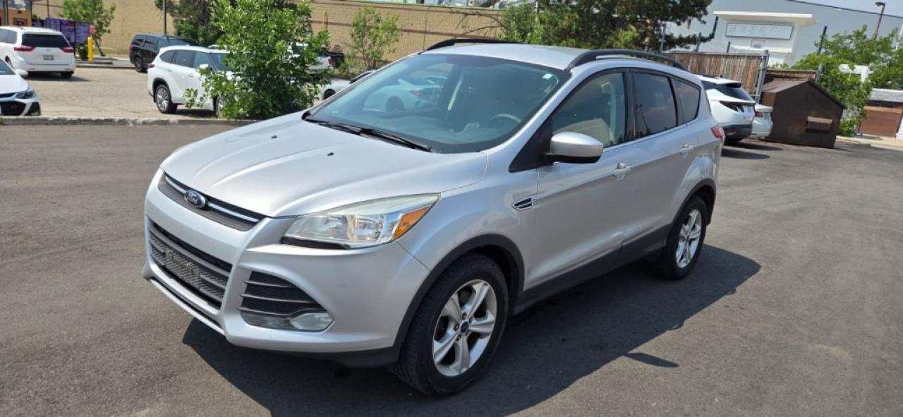 Used 2015 Ford Escape SE 4dr 4x4 Automatic for sale in Mississauga, ON