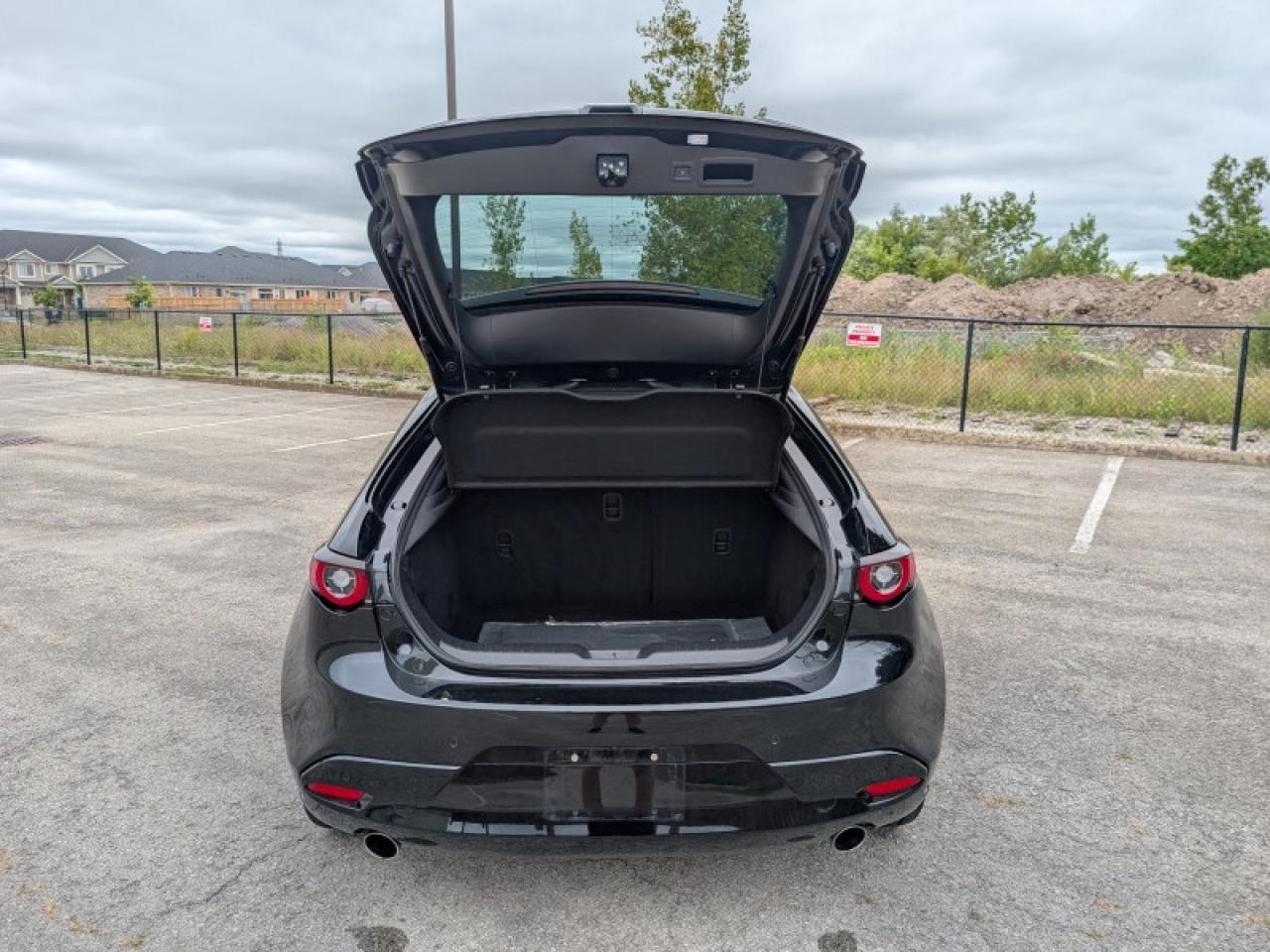 2023 Mazda MAZDA3 Sport GT w/Turbo i-ACTIV AWD  **PRISTINE** Photo