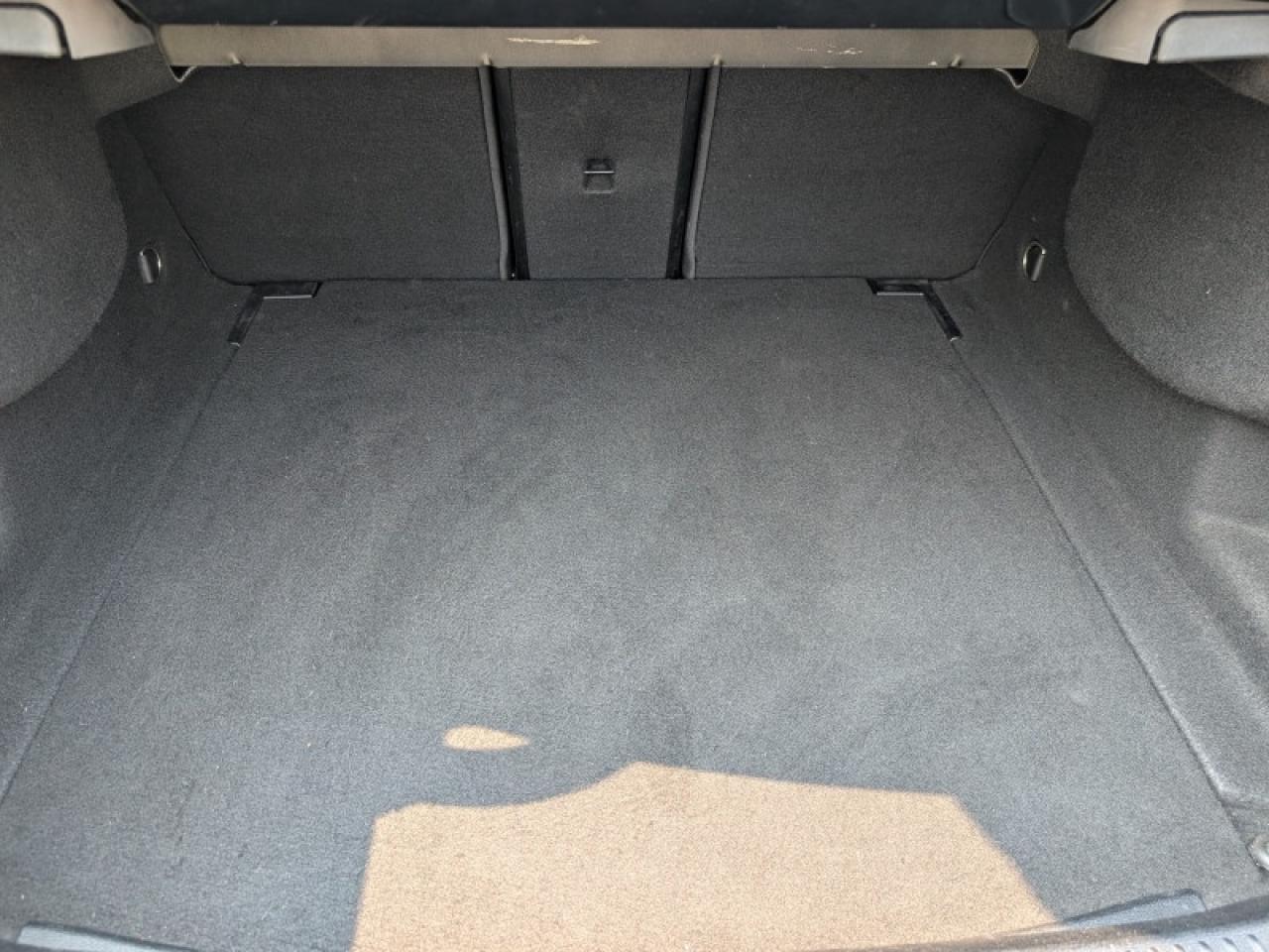 2022 Mercedes-Benz A 220 4MATIC Sedan  **BLIND SPOT - SUNROOF** Photo