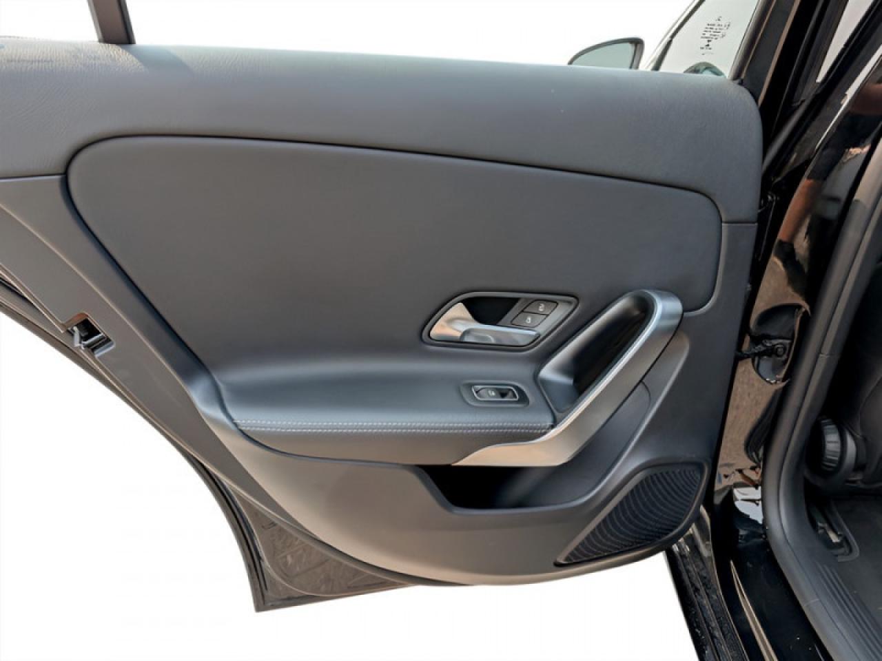 2022 Mercedes-Benz A 220 4MATIC Sedan  **BLIND SPOT - SUNROOF** Photo
