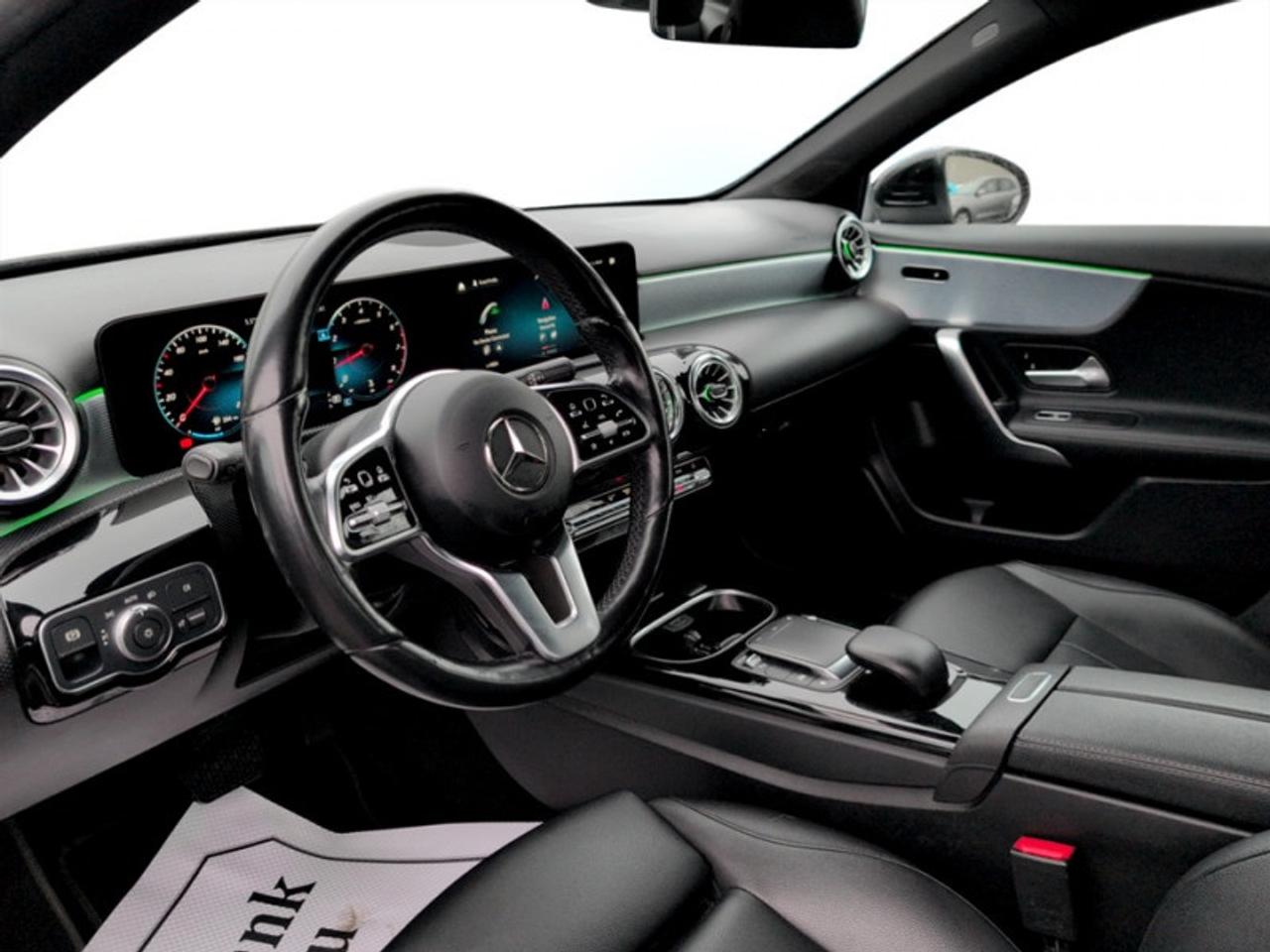 2022 Mercedes-Benz A 220 4MATIC Sedan  **BLIND SPOT - SUNROOF** Photo