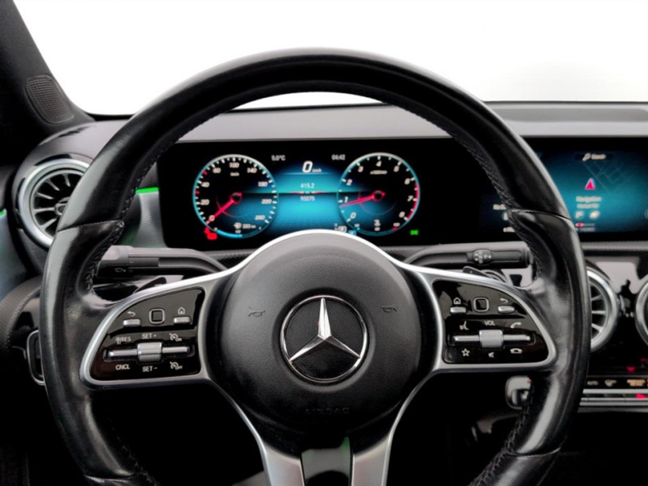 2022 Mercedes-Benz A 220 4MATIC Sedan  **BLIND SPOT - SUNROOF** Photo