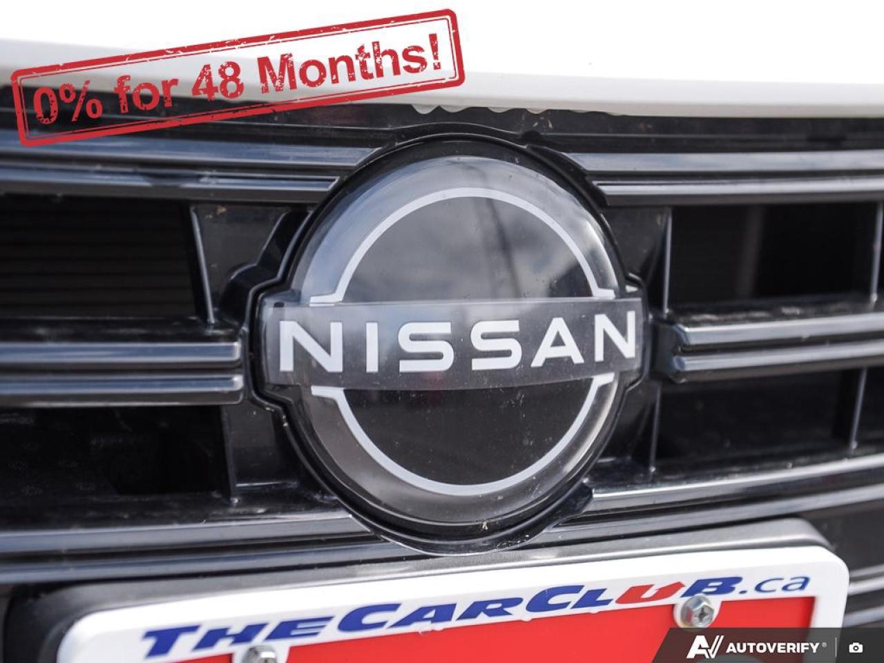 2023 Nissan Versa SR Photo