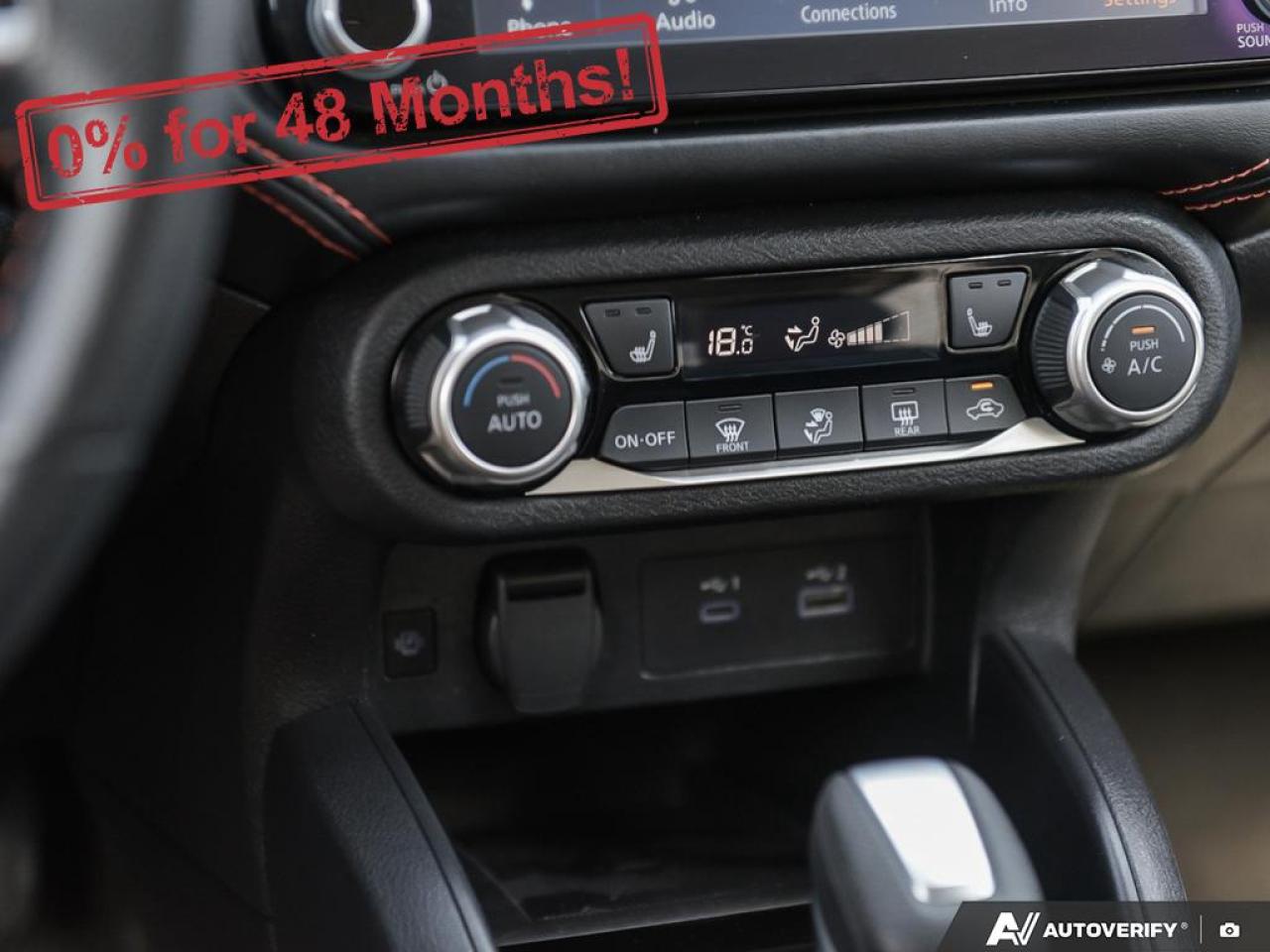 2023 Nissan Versa SR Photo