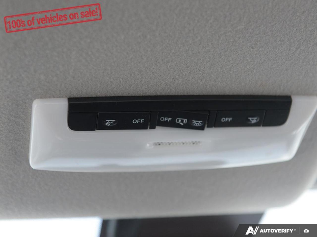 2023 Nissan Versa SR