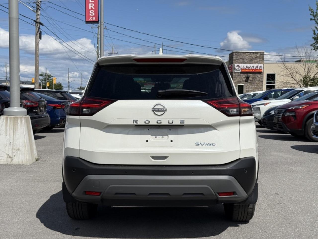 2023 Nissan Rogue SV MOONROOF  - Moonroof -  Apple CarPlay Photo4