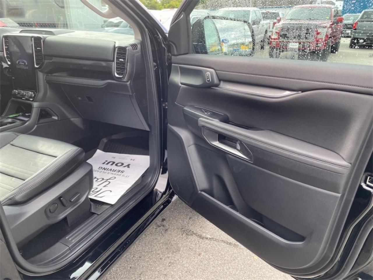 2025 Ford Ranger Lariat  - Leather Seats -  Heated Seat Photo5
