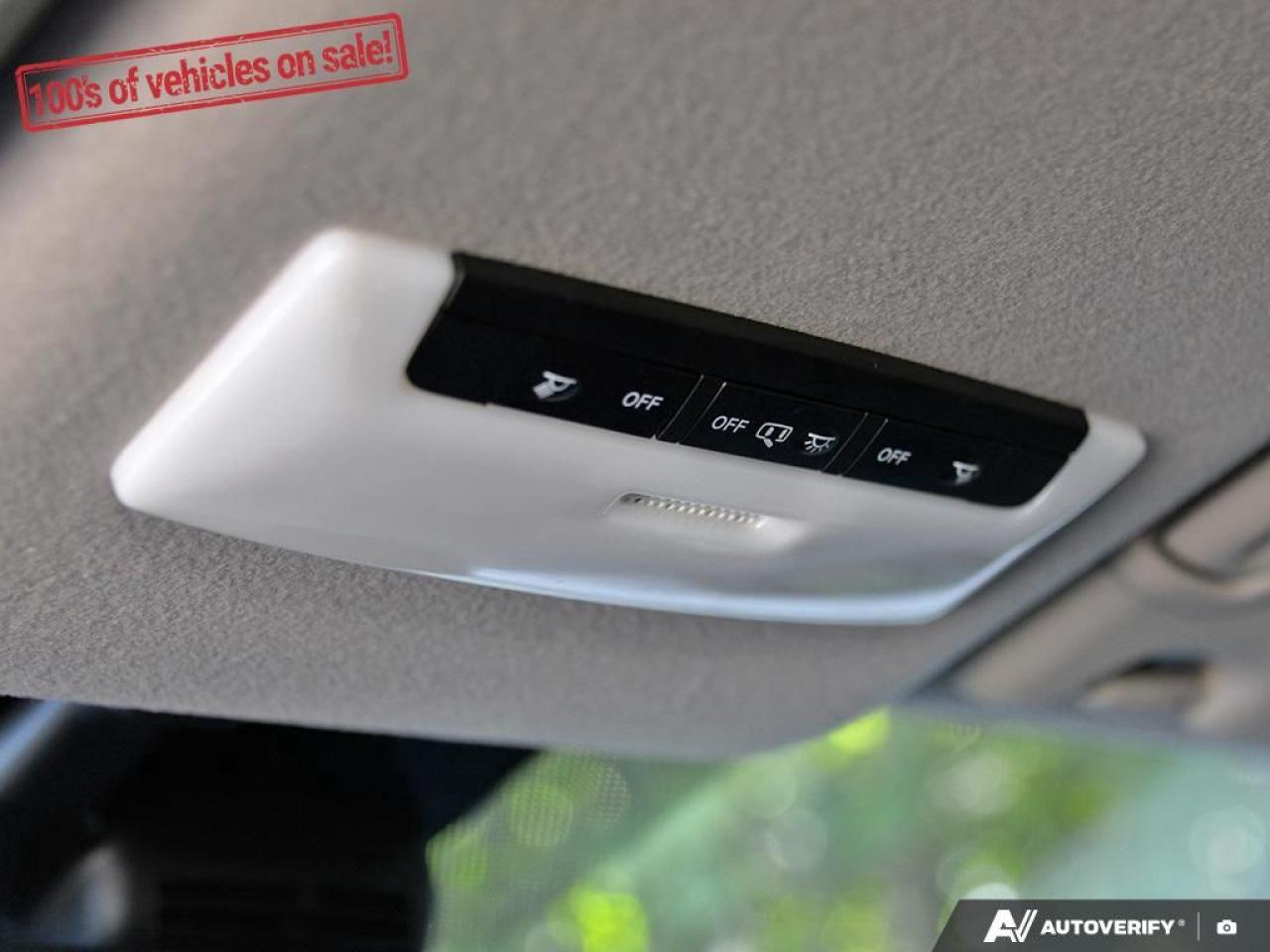 2023 Nissan Versa SR