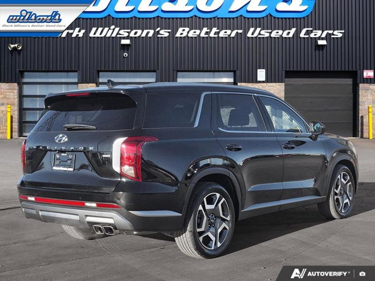 2023 Hyundai PALISADE Preferred AWD | Sunroof | Adaptive Cruise | Apple CarPlay | Android Auto | Remote Start | and More Photo4