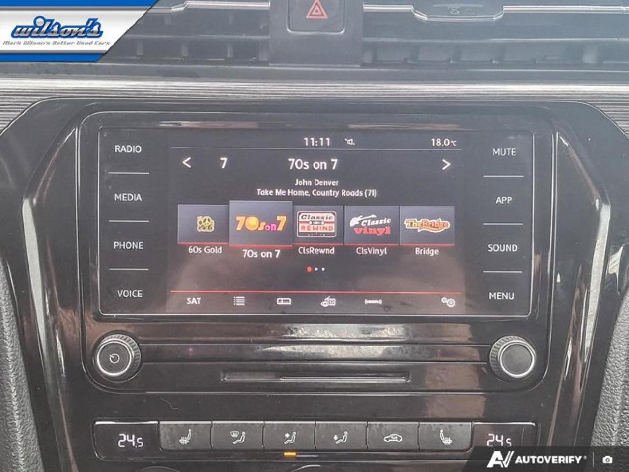 2020 Volkswagen Passat Highline | Leather | Sunroof | Heated Seats | Adaptive Cruise | Reverse Cam | Carplay | and More ! Photo