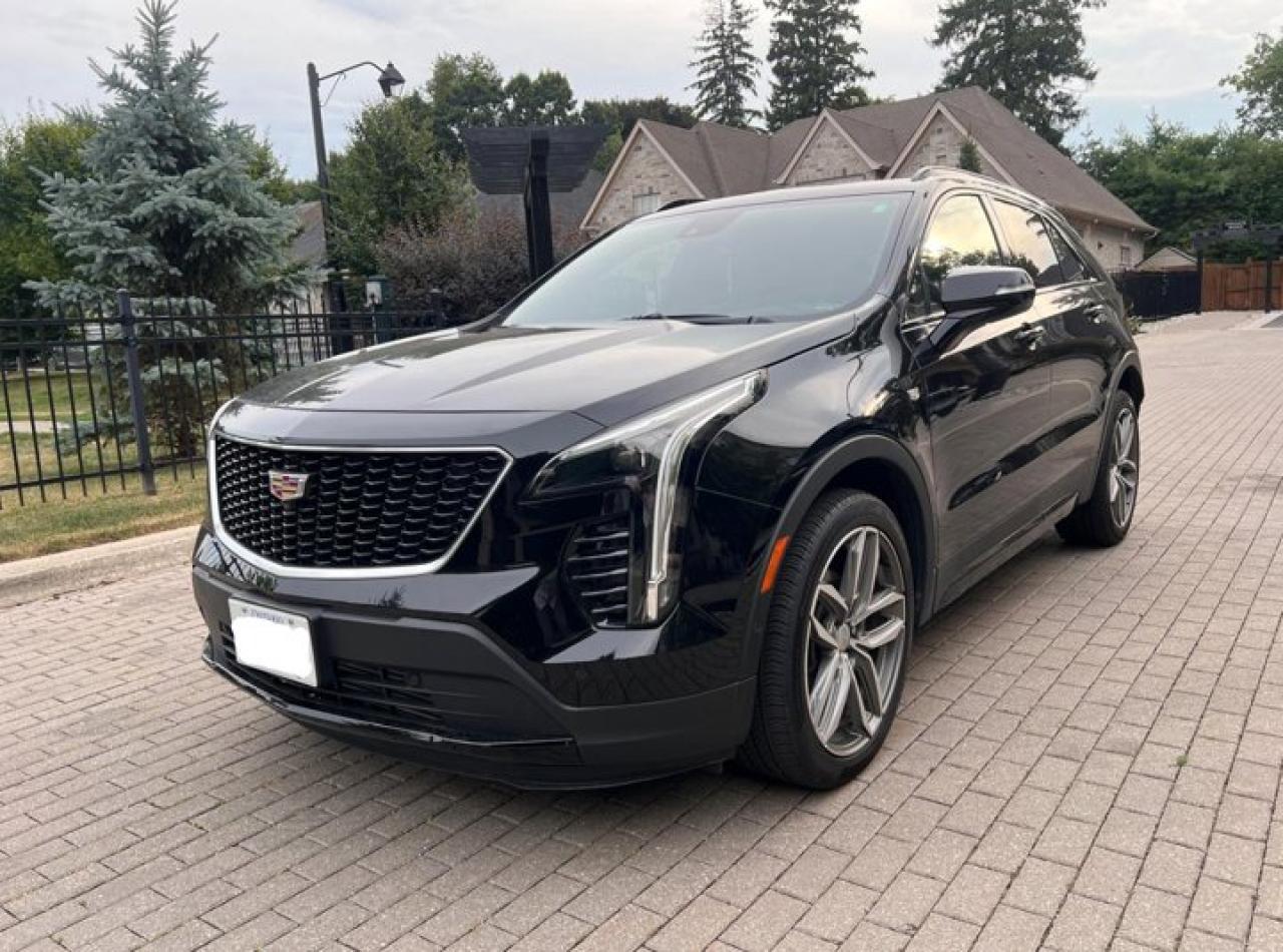Used 2022 Cadillac XT4 AWD Sport | Leather | Pano Roof | Massage Seats | HUD | 360 Camera | Bose 13 Spkr | and Much More ! for sale in Guelph, ON