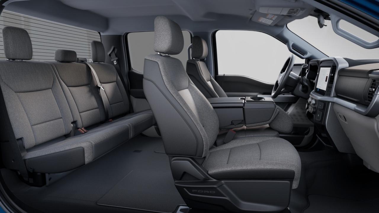 2025 Ford F-150 XLT Photo