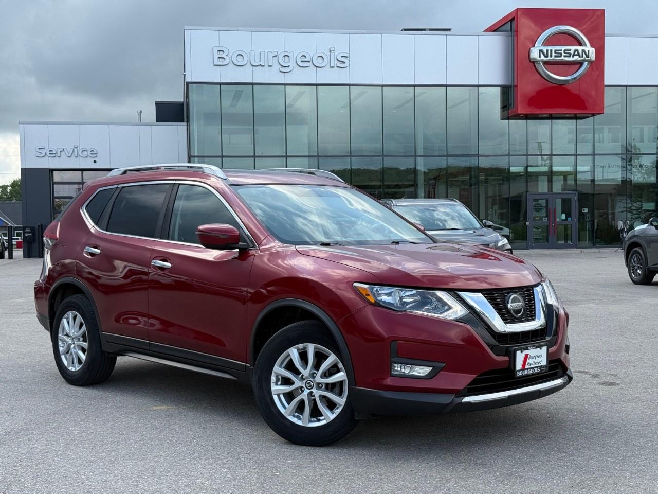 Used 2018 Nissan Rogue AWD SV for sale in Midland, ON
