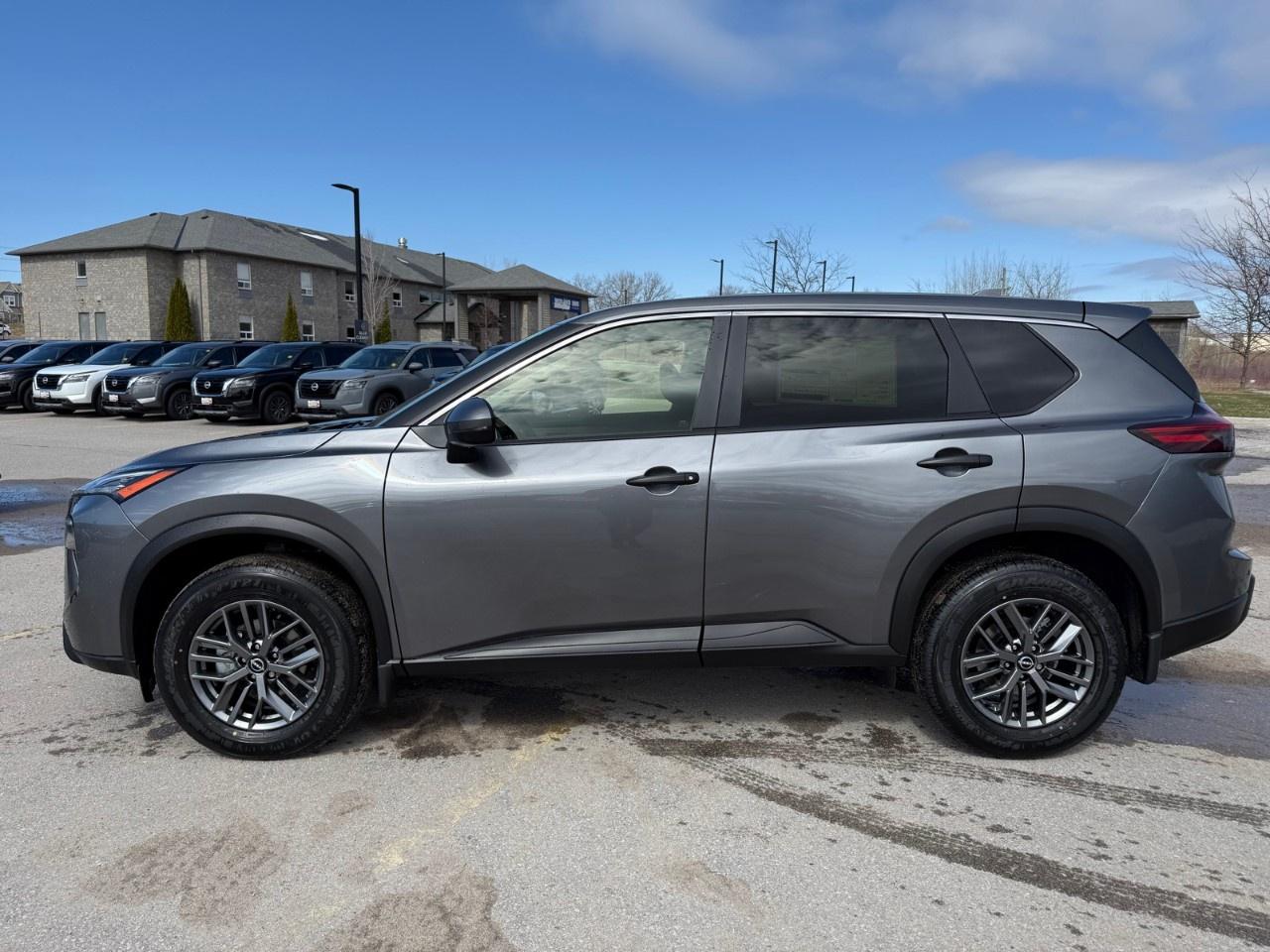 2026 Nissan Rogue AWD S Photo3