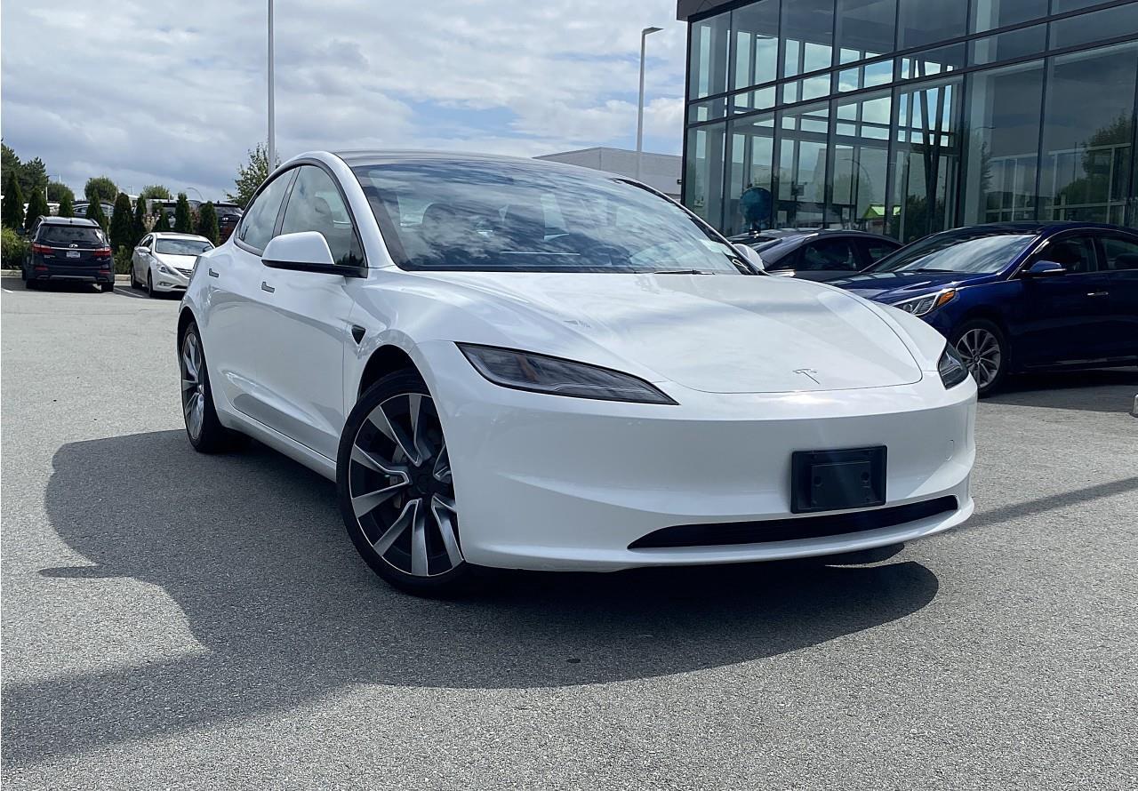Used 2024 Tesla Model 3 LONG RANGE for sale in Abbotsford, BC