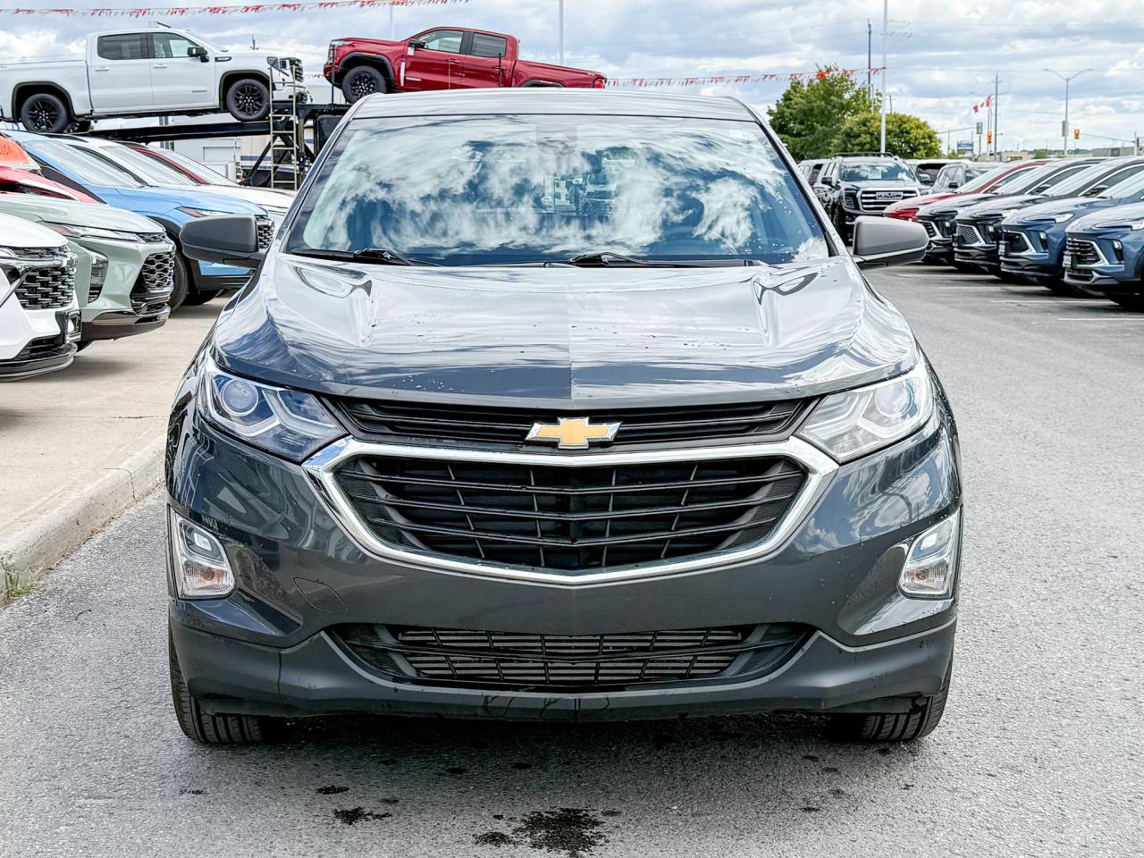 2021 Chevrolet Equinox 1.5L 4CYL LS AWD, HEATED FRONT SEATS, REMOTE VEHICLE START, HD REAR VISION CAMERA, 17" ALLOY WHEELS Photo