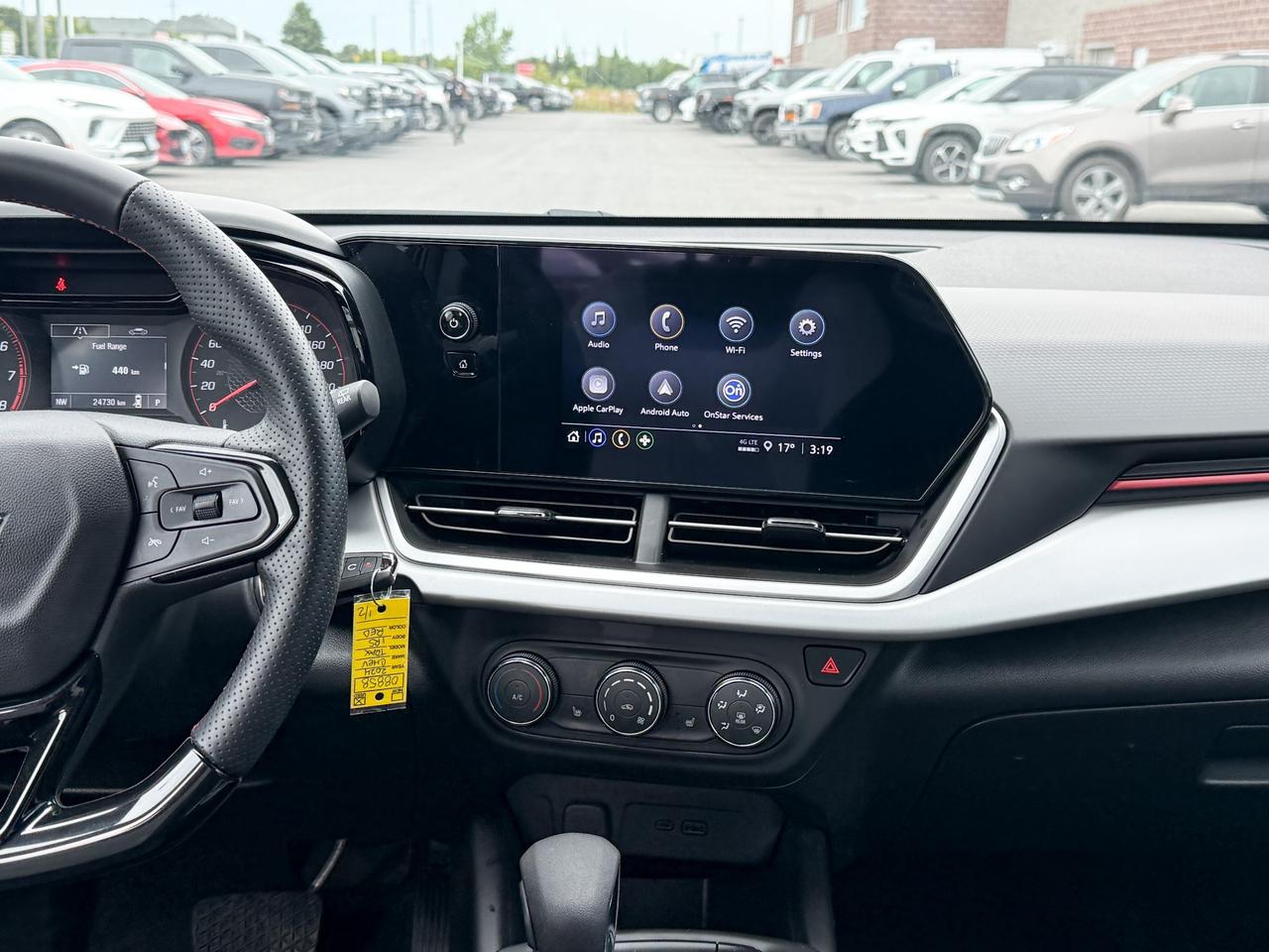 2024 Chevrolet Trax 1.2L TURBO, 1RS FWD, HEATED FRONT SEATS, HEATED LEATHER WRAPPED SQUARE BOTTOMED STEERING WHEEL, WIRE Photo