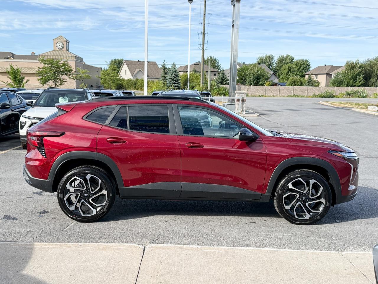 2025 Chevrolet Trax 2RS 1.2L 3 CYL WITH REMOTE START/ENTRY, HEATED SEATS, HEATED STEERING WHEEL, APPLE CARPLAY AND ANDROID AUTO Photo