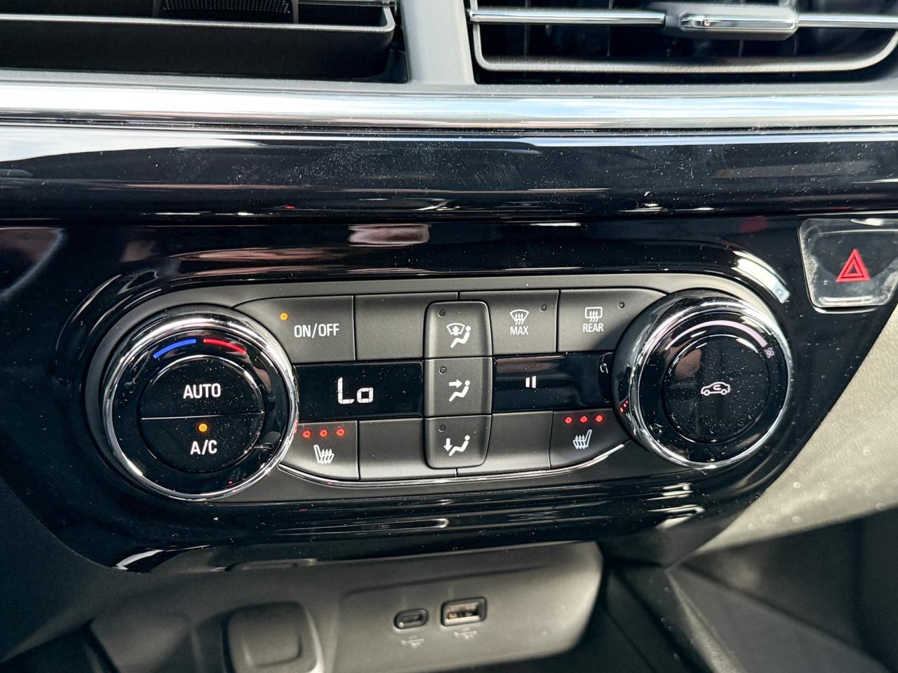 2025 Chevrolet Trax 2RS 1.2L 3 CYL WITH REMOTE START/ENTRY, HEATED SEATS, HEATED STEERING WHEEL, APPLE CARPLAY AND ANDROID AUTO Photo