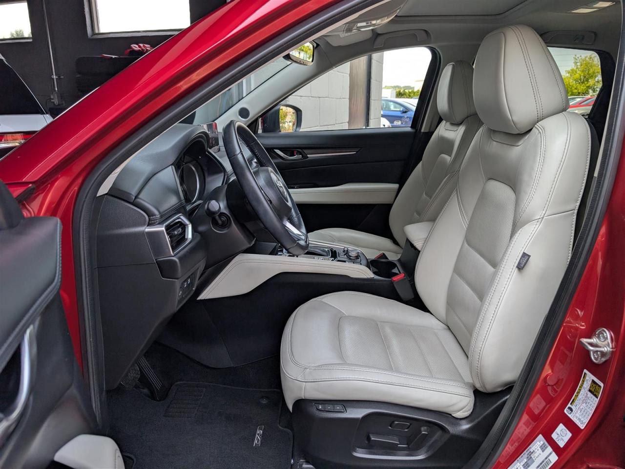 2019 Mazda CX-5 GT AWD - NAVI - SUNROOF - TECH FEATS