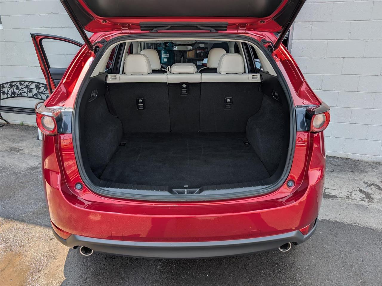 2019 Mazda CX-5 GT AWD - NAVI - SUNROOF - TECH FEATS