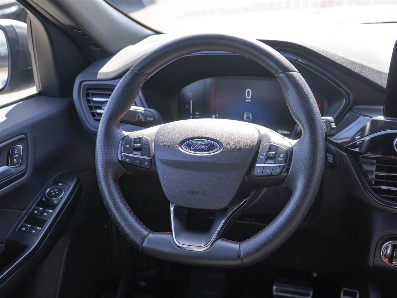 2024 Ford Escape ST-LINE AWD | LEATHER | BLIND | NO ACCIDENTS Photo