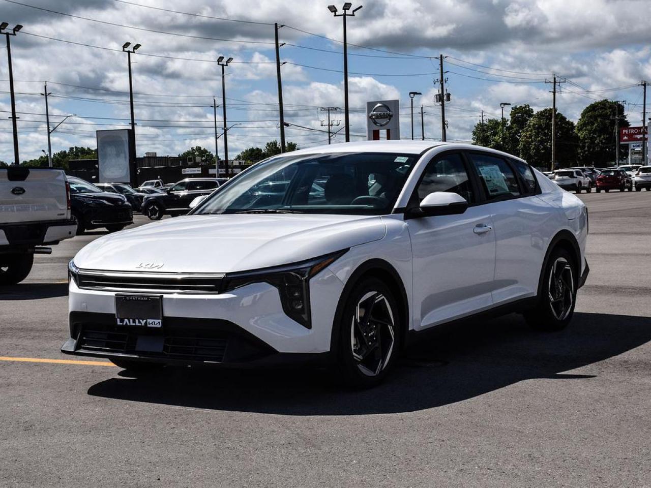 2025 Kia K4 EX Photo2