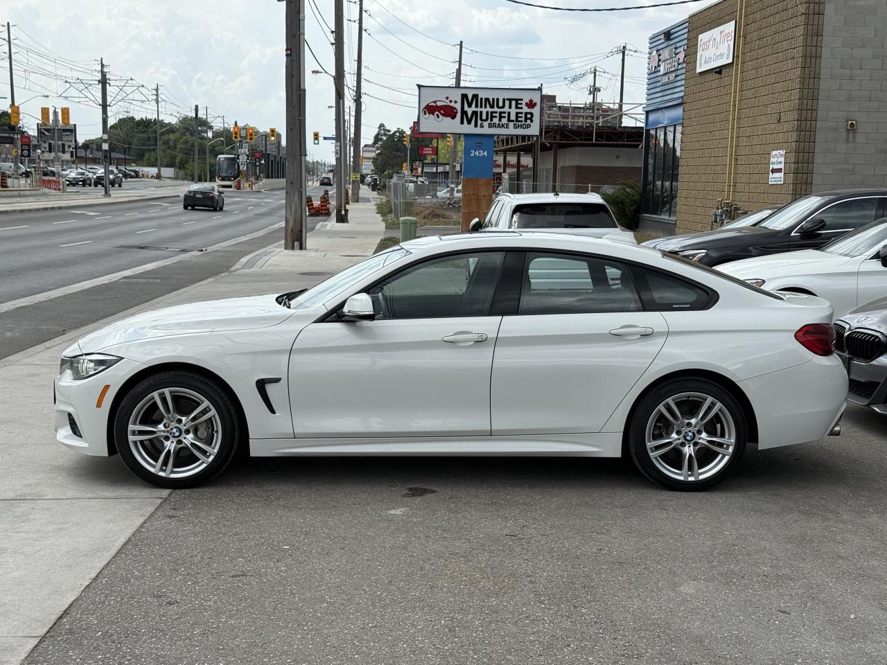 2019 BMW 4 Series 430i //M SPORT | SUNROOF | LOADED Photo