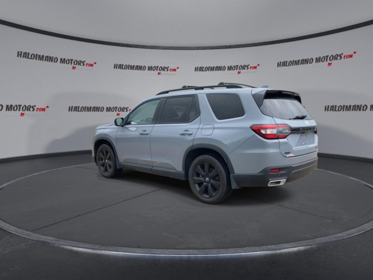 2023 Honda Pilot Black Edition AWD | AC Seats | Heated Seats | Panoramic Roof Photo