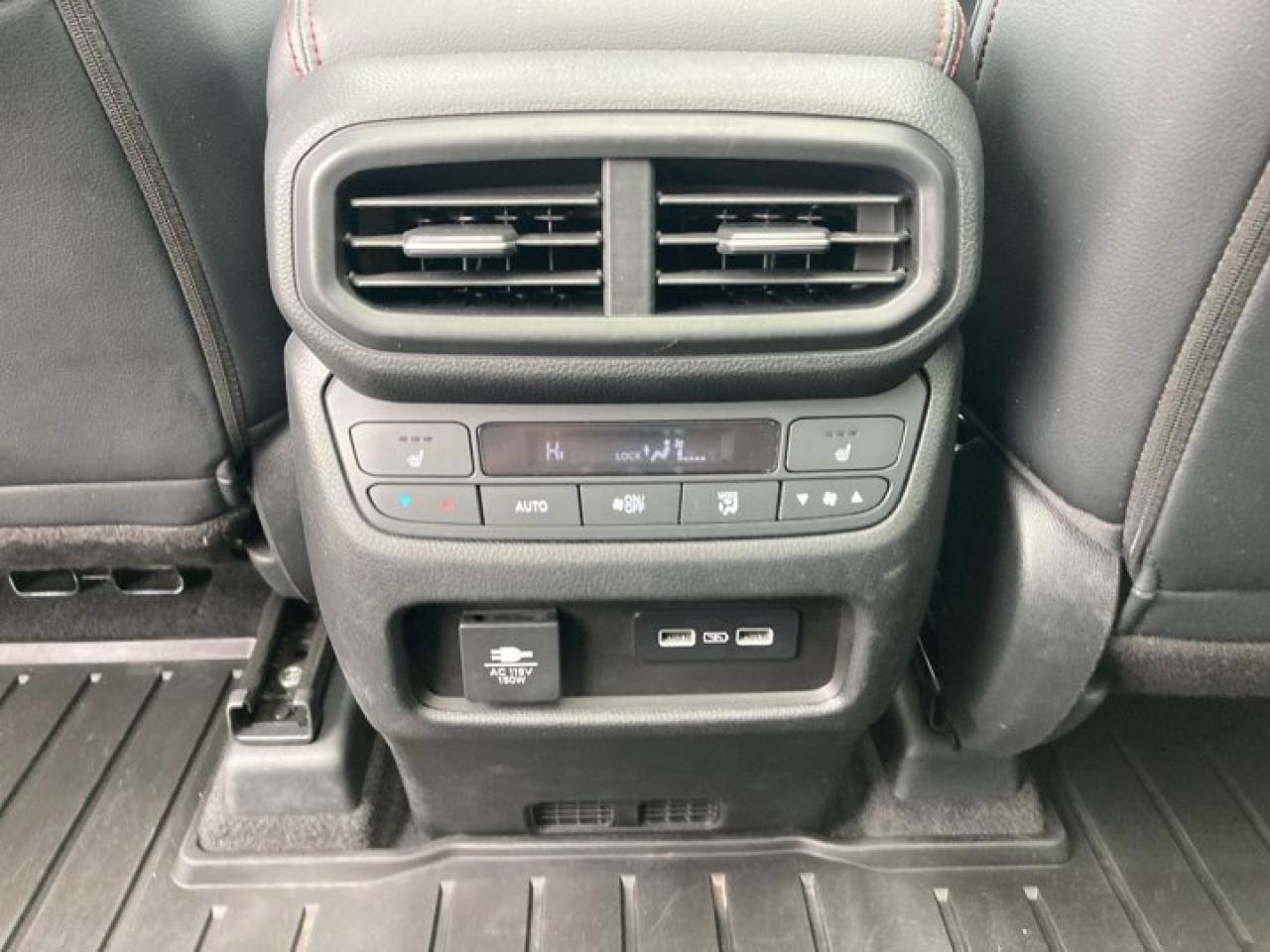 2023 Honda Pilot Black Edition AWD | AC Seats | Heated Seats | Panoramic Roof Photo