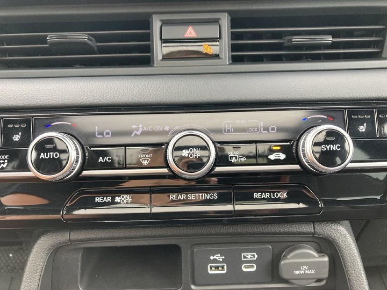 2023 Honda Pilot Black Edition AWD | AC Seats | Heated Seats | Panoramic Roof Photo