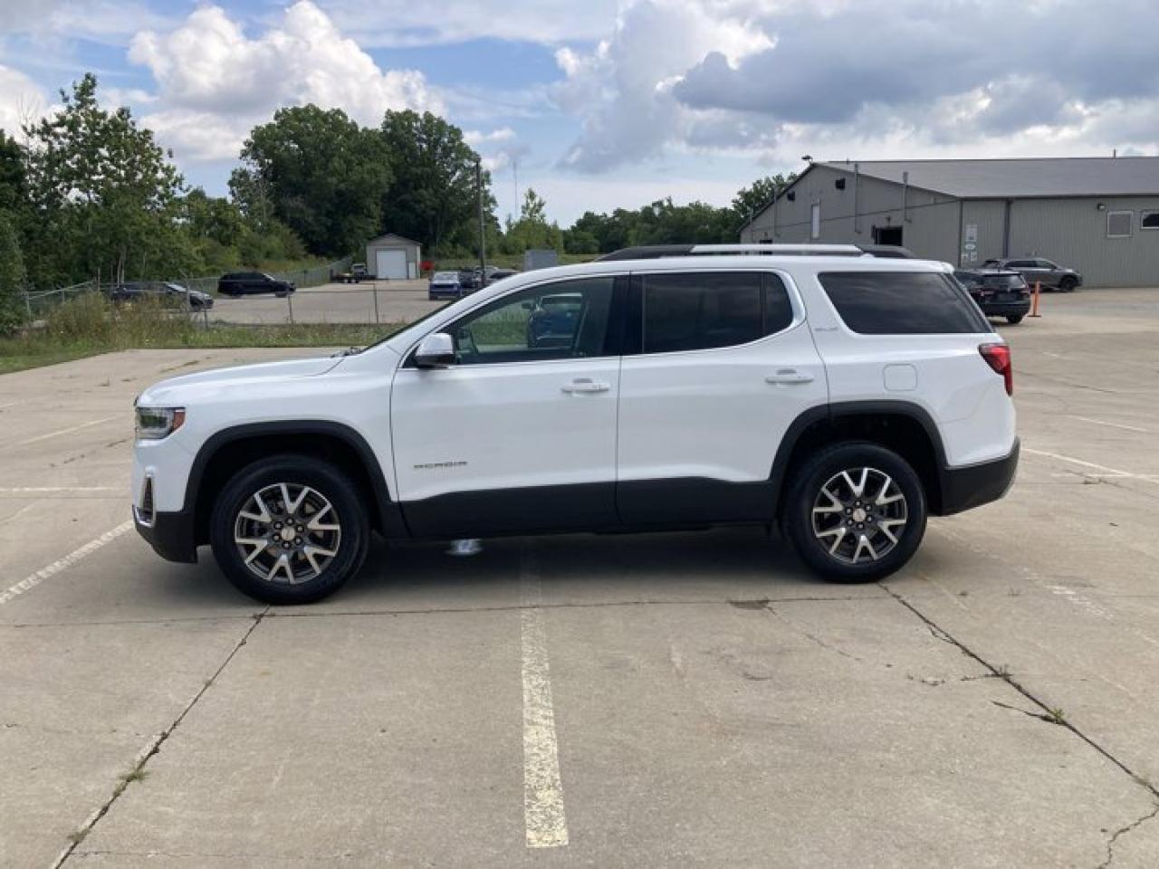 2022 GMC Acadia SLE AWD Photo