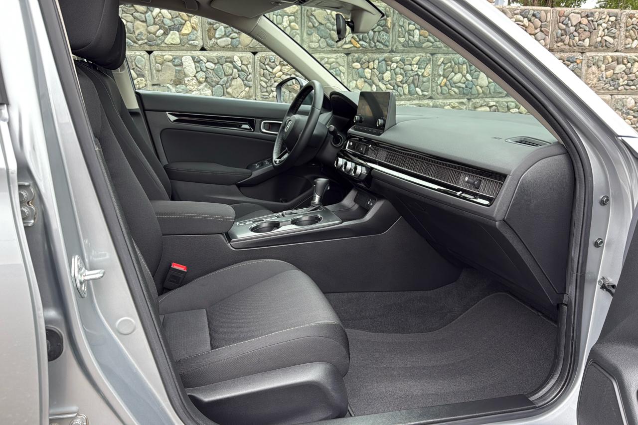 2024 Honda Civic Sedan EX Photo
