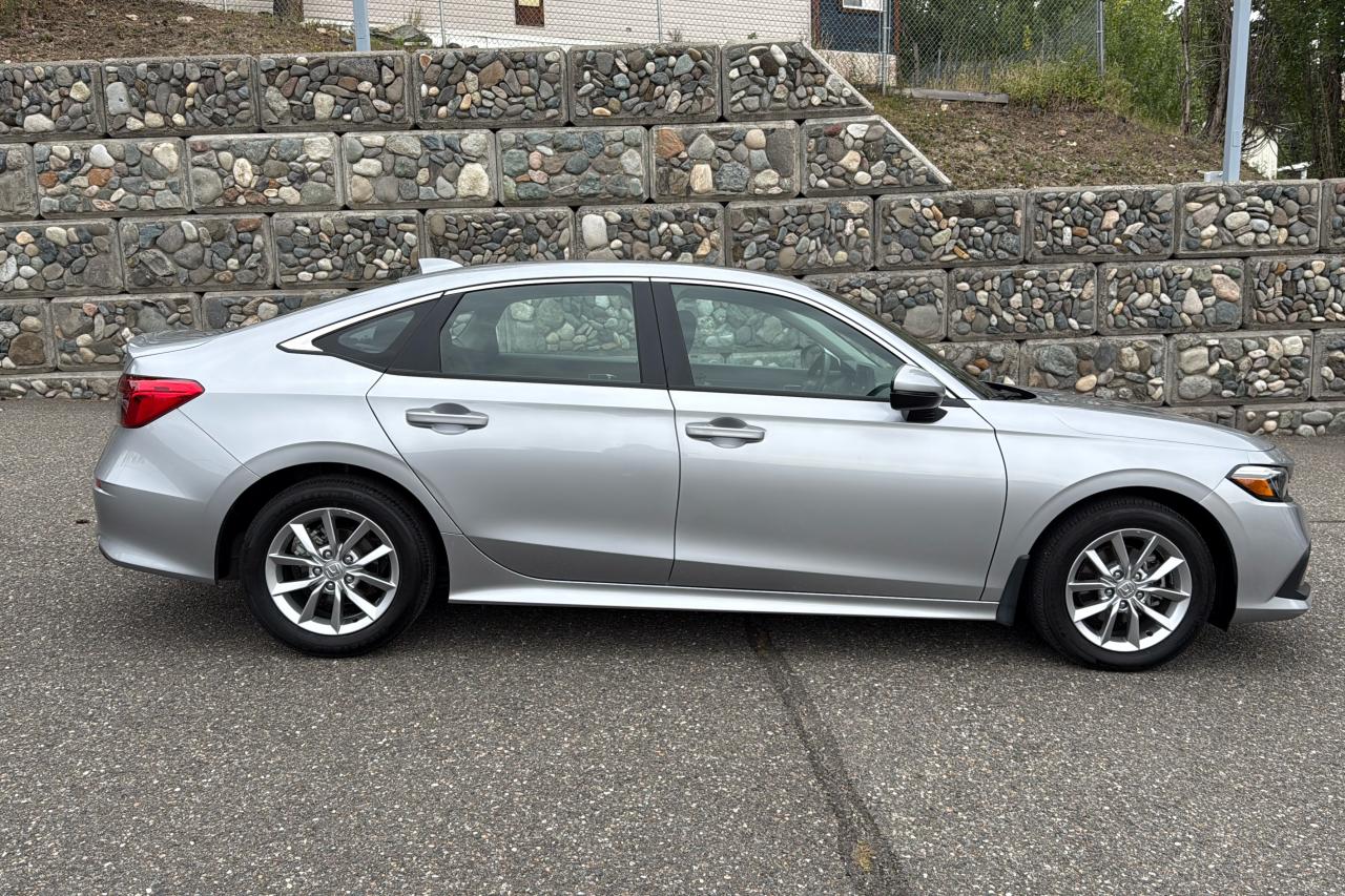 2024 Honda Civic Sedan EX Photo