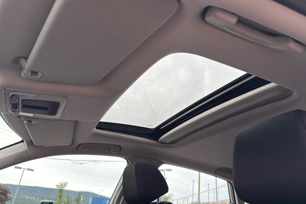 2024 Honda Civic Sedan EX Photo