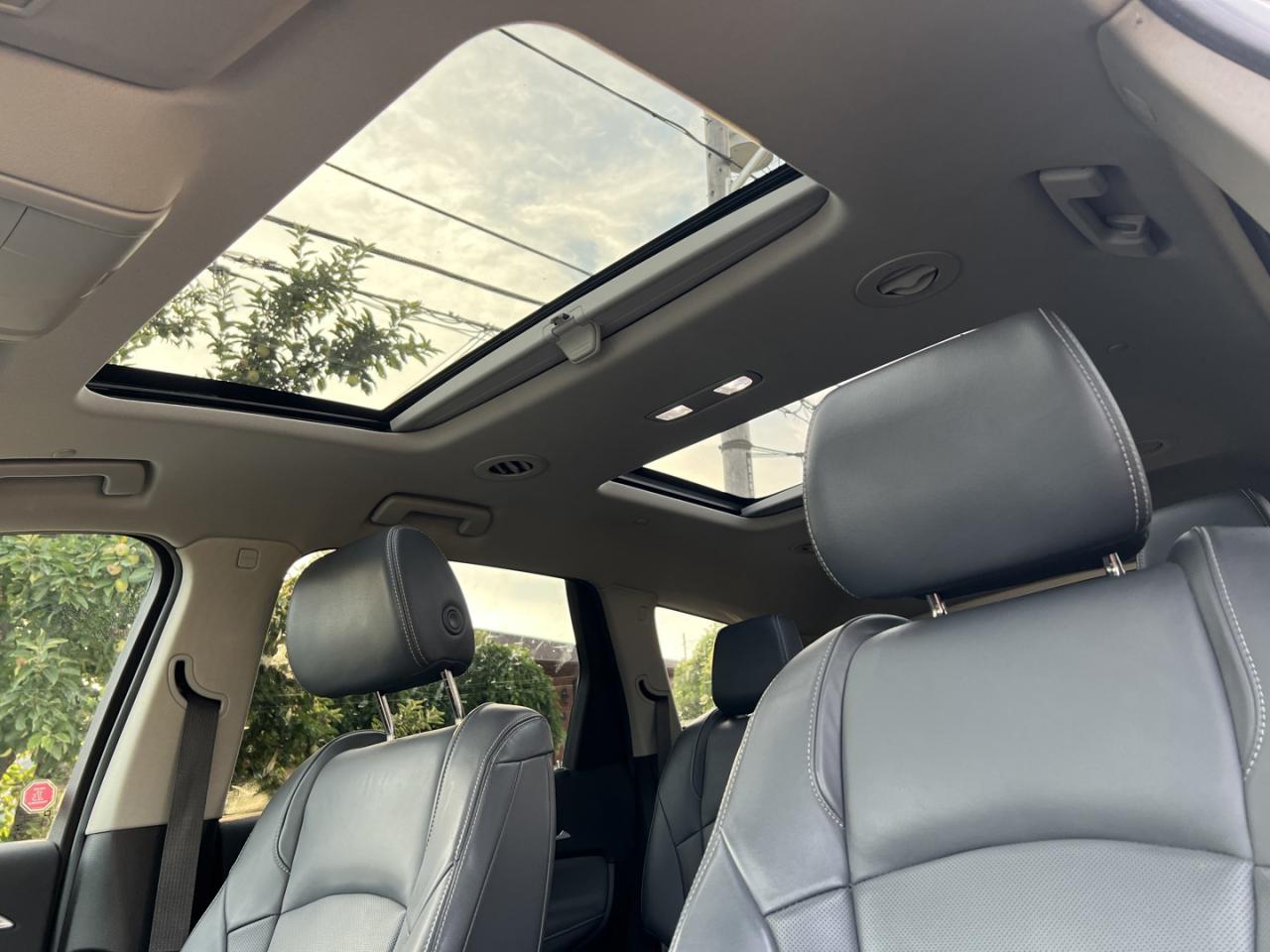 2018 Buick Enclave Essence AWD - Photo #25