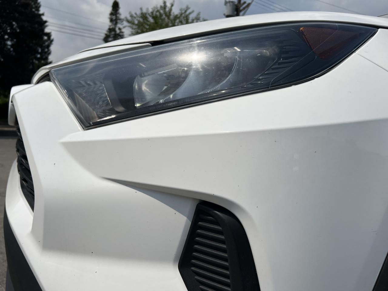 2019 Toyota RAV4 Hybrid LE - Photo #24