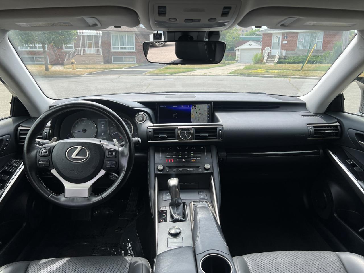 2018 Lexus IS 300 AWD - Photo #13