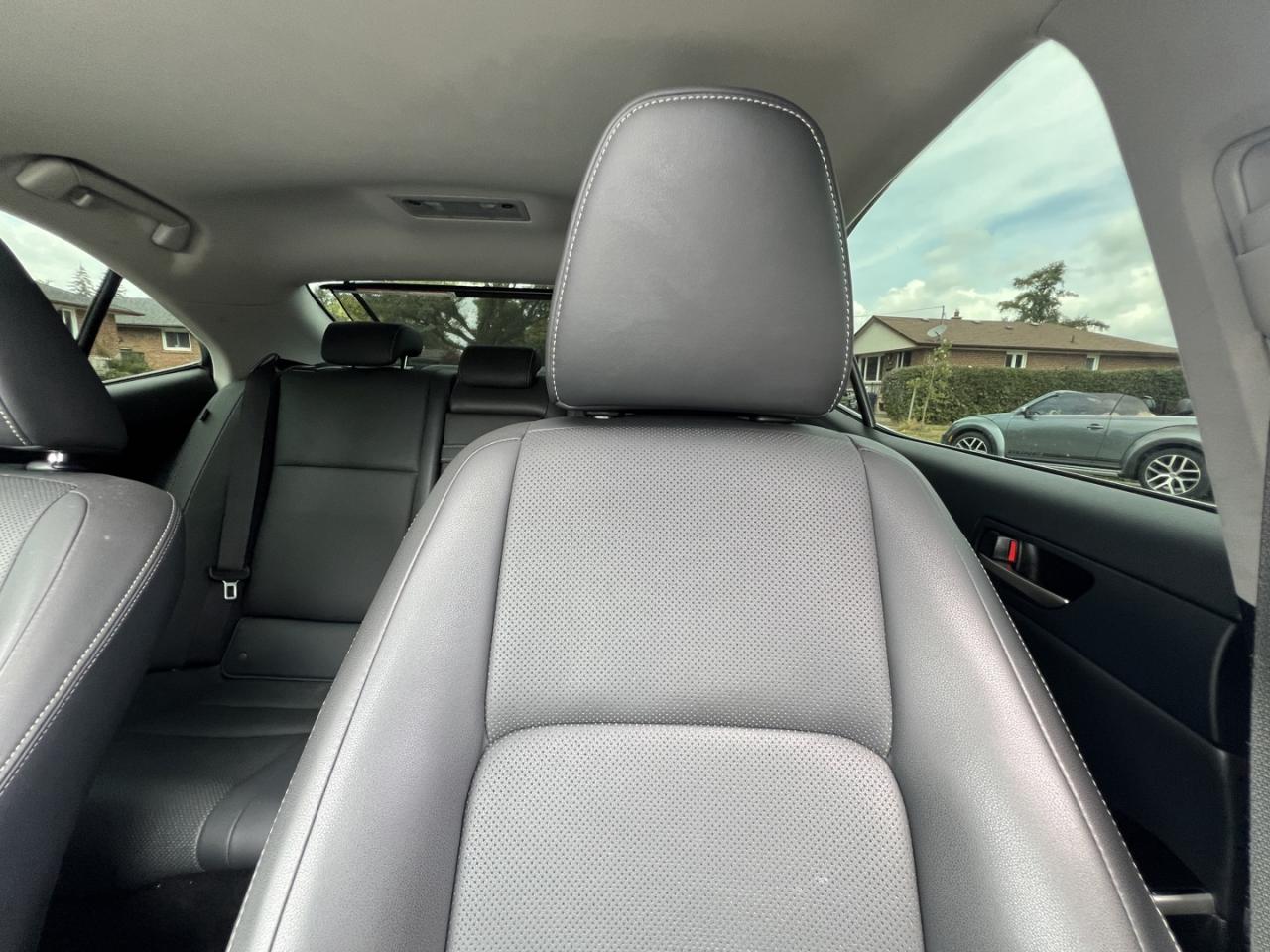 2018 Lexus IS 300 AWD - Photo #25
