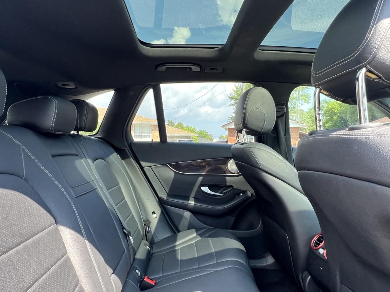 2018 Mercedes-Benz GLC-Class GLC 350e 4MATIC - Photo #9