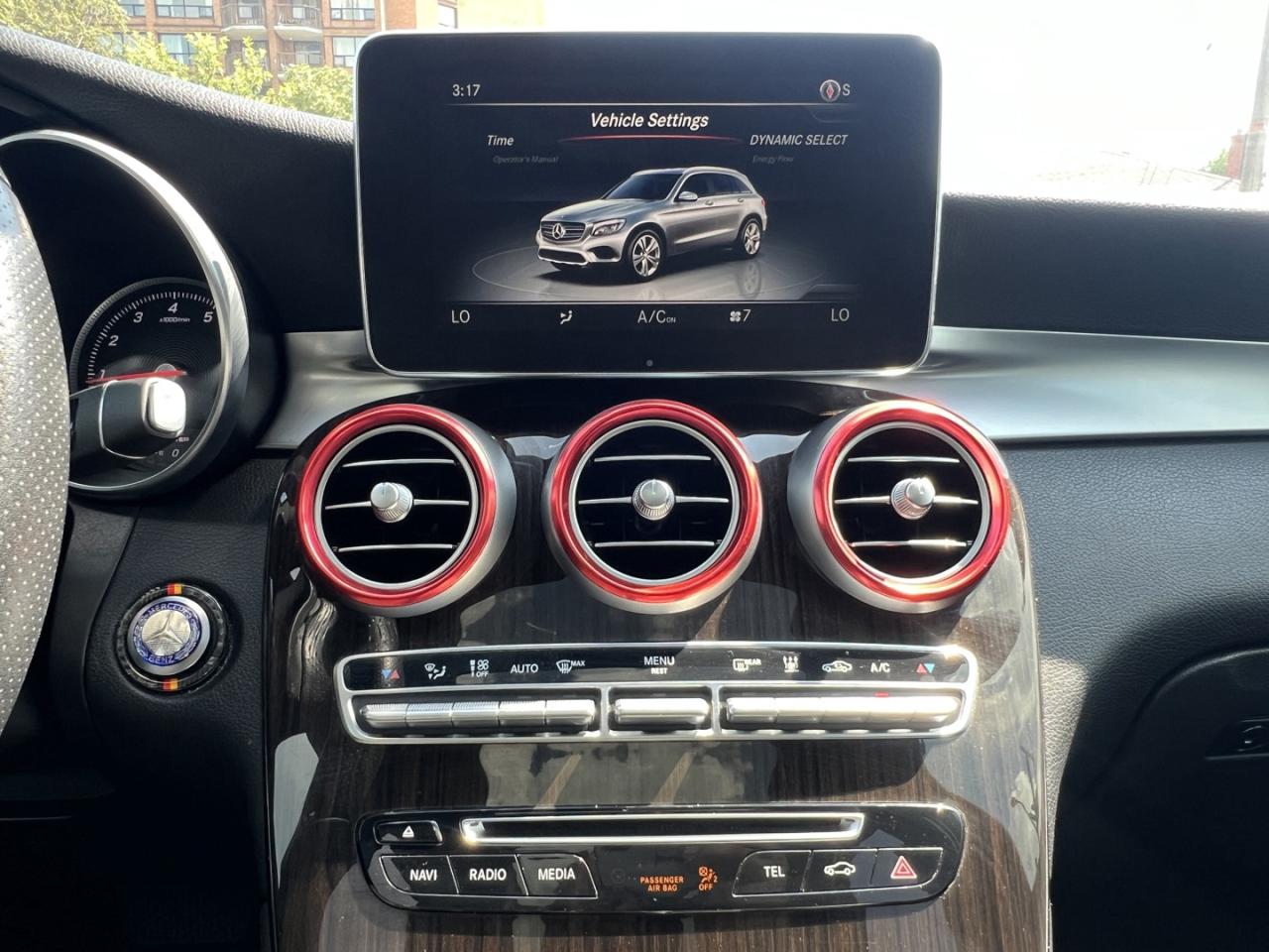 2018 Mercedes-Benz GLC-Class GLC 350e 4MATIC - Photo #21