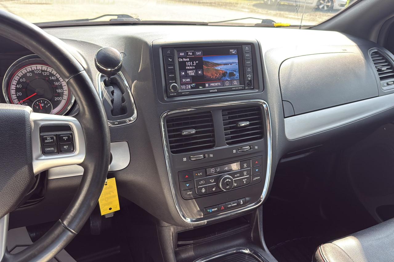 2019 Dodge Grand Caravan GT - Photo #12
