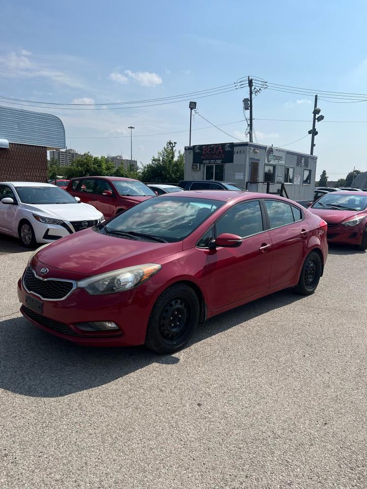 Used 2015 Kia Forte 4dr Sdn Auto LX for sale in Kitchener, ON