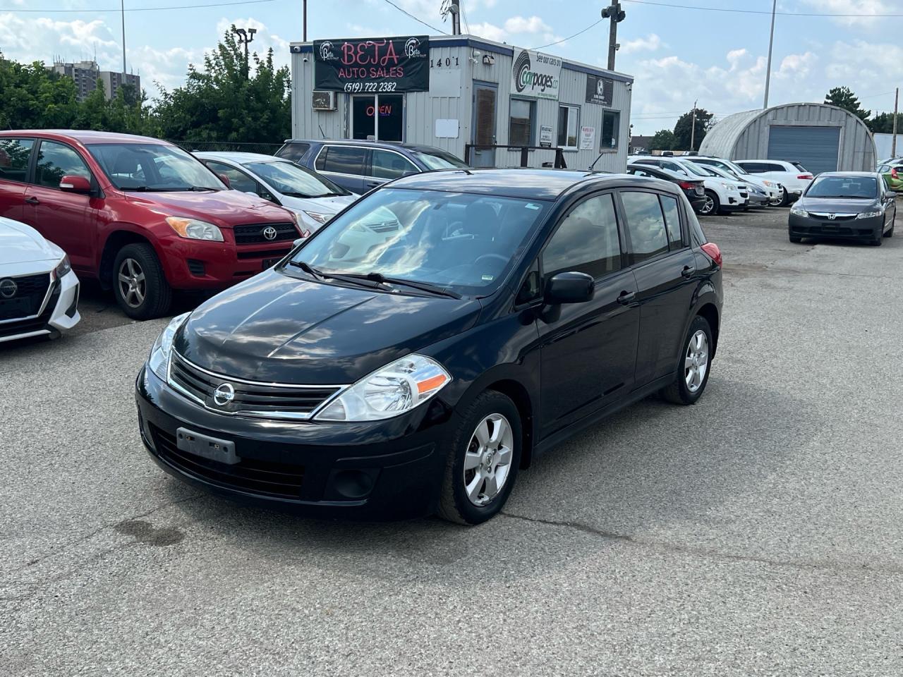 Used 2011 Nissan Versa 5dr HB I4 CVT 1.8 SL for sale in Kitchener, ON