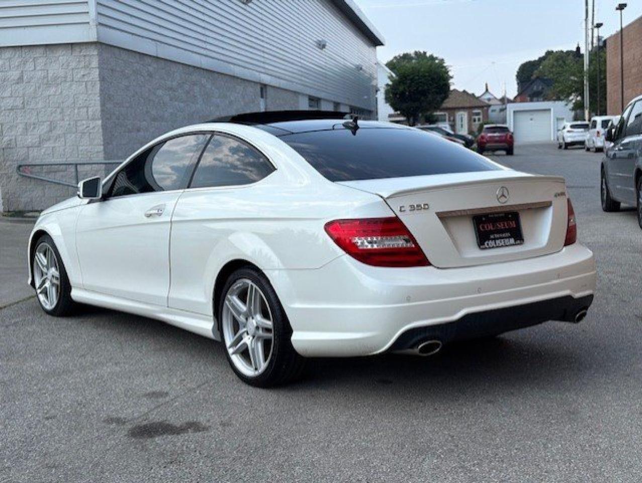 2014 Mercedes-Benz C-Class C350 4MATIC COUPE-PANO ROOF-NAV--CAMERA-NEW TIRES Photo3